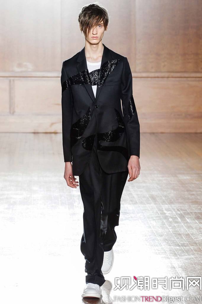 Alexander McQueen 2015bϵиDƬ