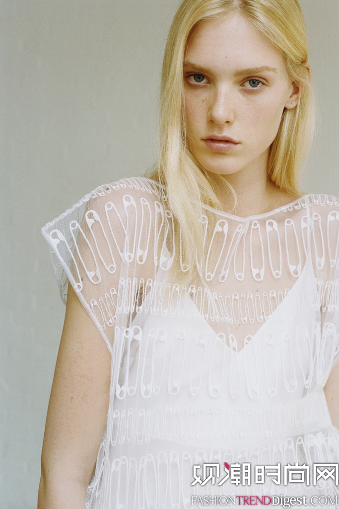 Richard Nicoll 2015紺ŮװȼϵиͼƬ