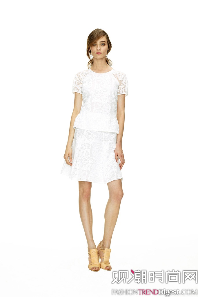 Marchesa Voyage 2015紺ŮbȼϵиDƬ