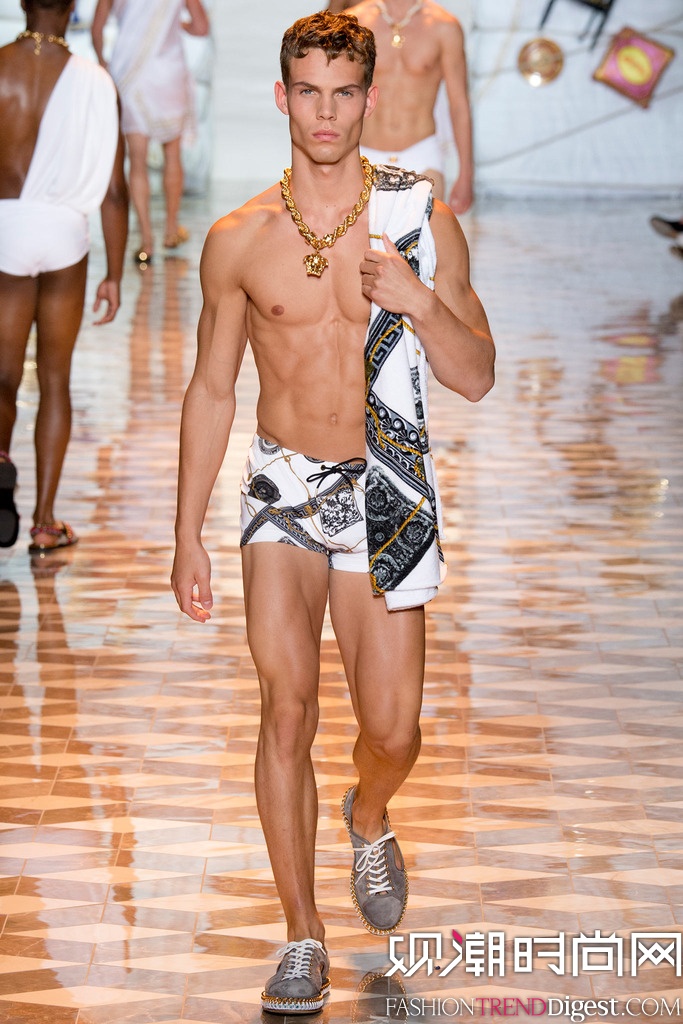 Versace 2015װ㳡ͼƬ