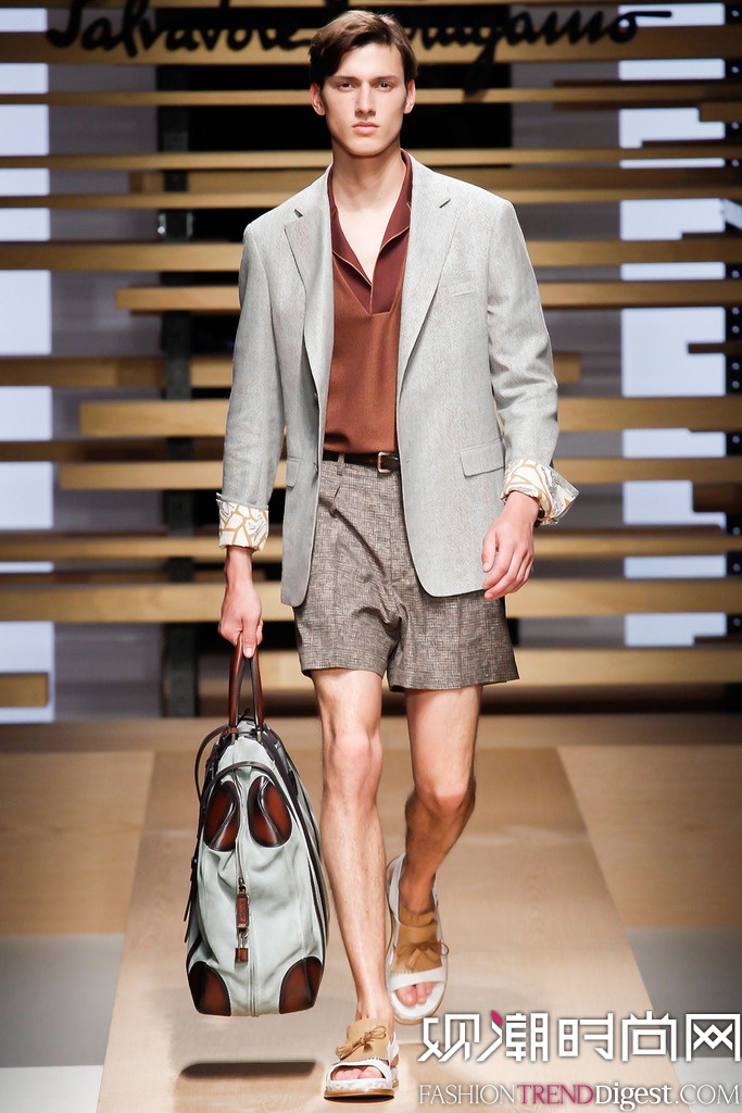 Salvatore Ferragamo 2015mbDƬ