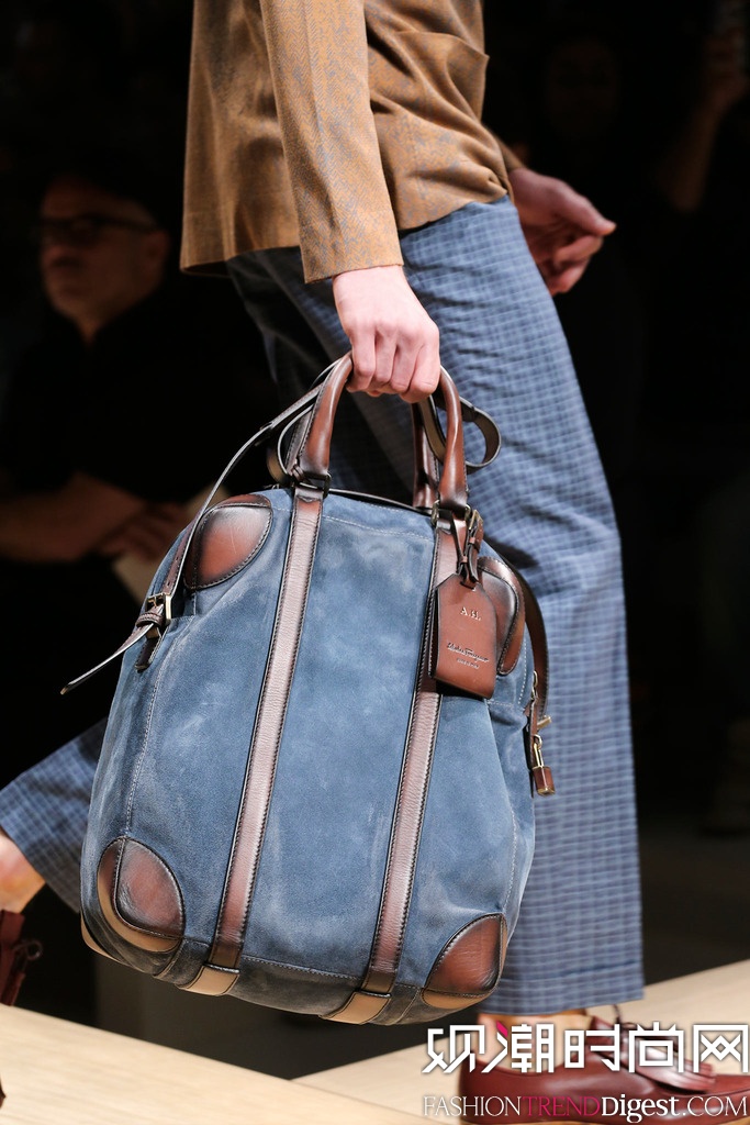 Salvatore Ferragamo 2015mbDƬ