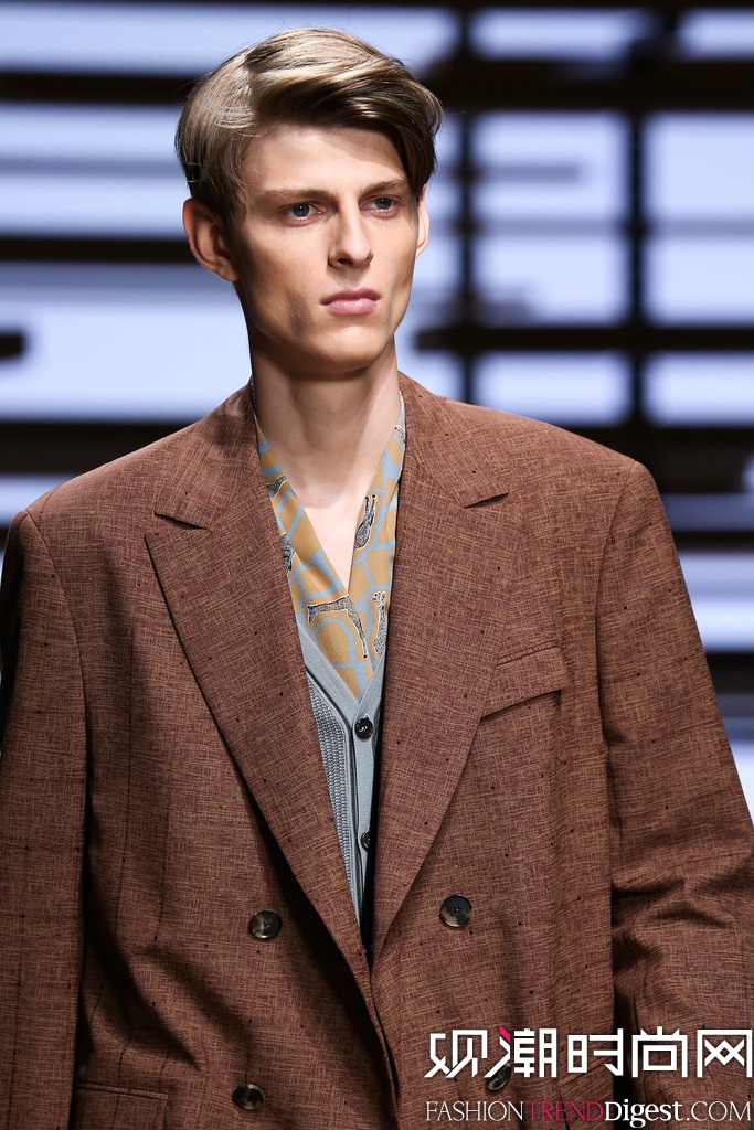 Salvatore Ferragamo 2015mbDƬ