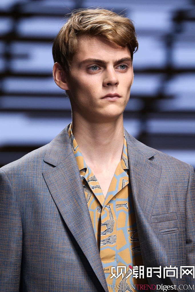 Salvatore Ferragamo 2015mbDƬ