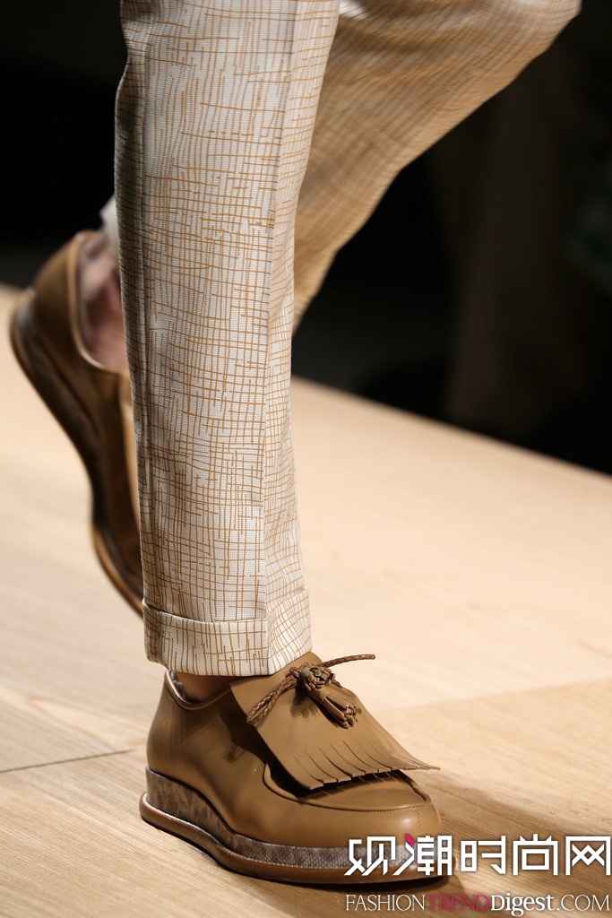 Salvatore Ferragamo 2015mbDƬ