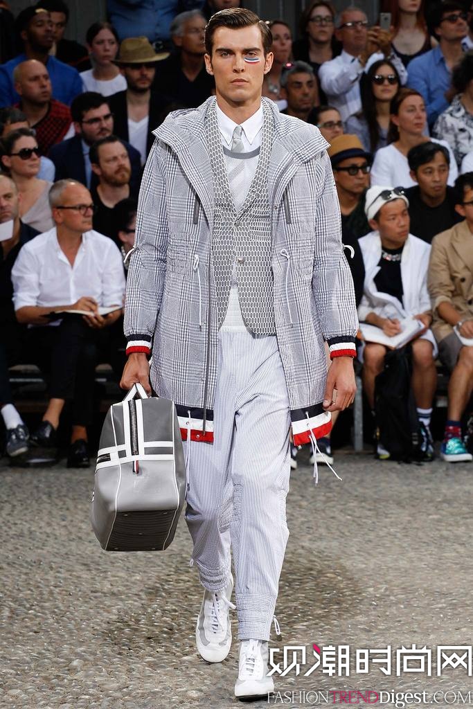 Moncler Gamme Bleu 2015װ㳡ͼƬ