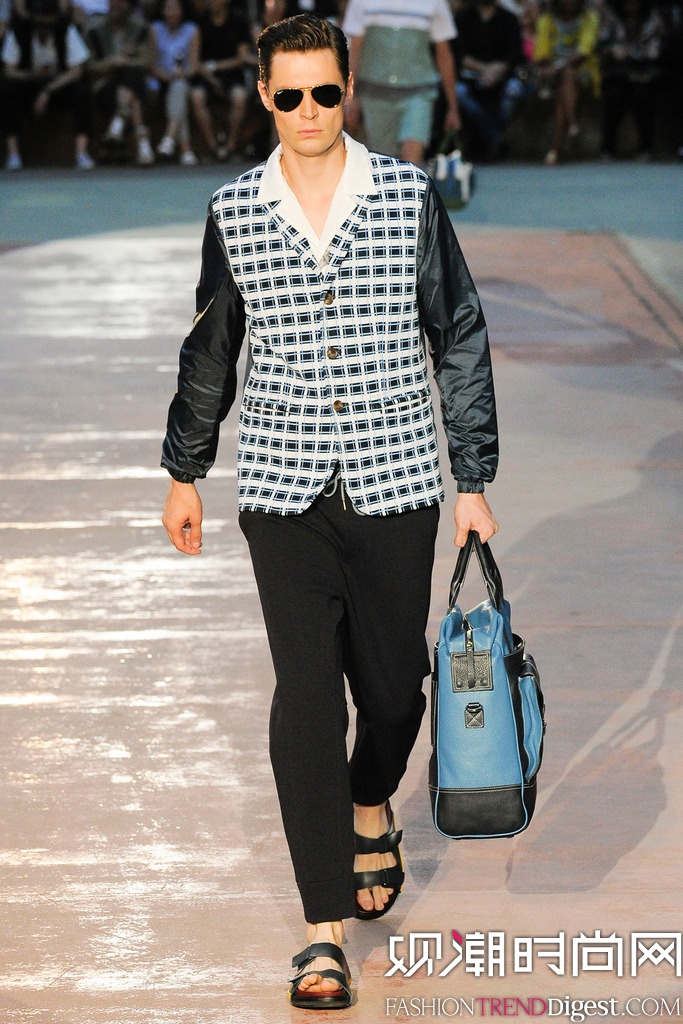 Antonio Marras 2015mb(chng)DƬ