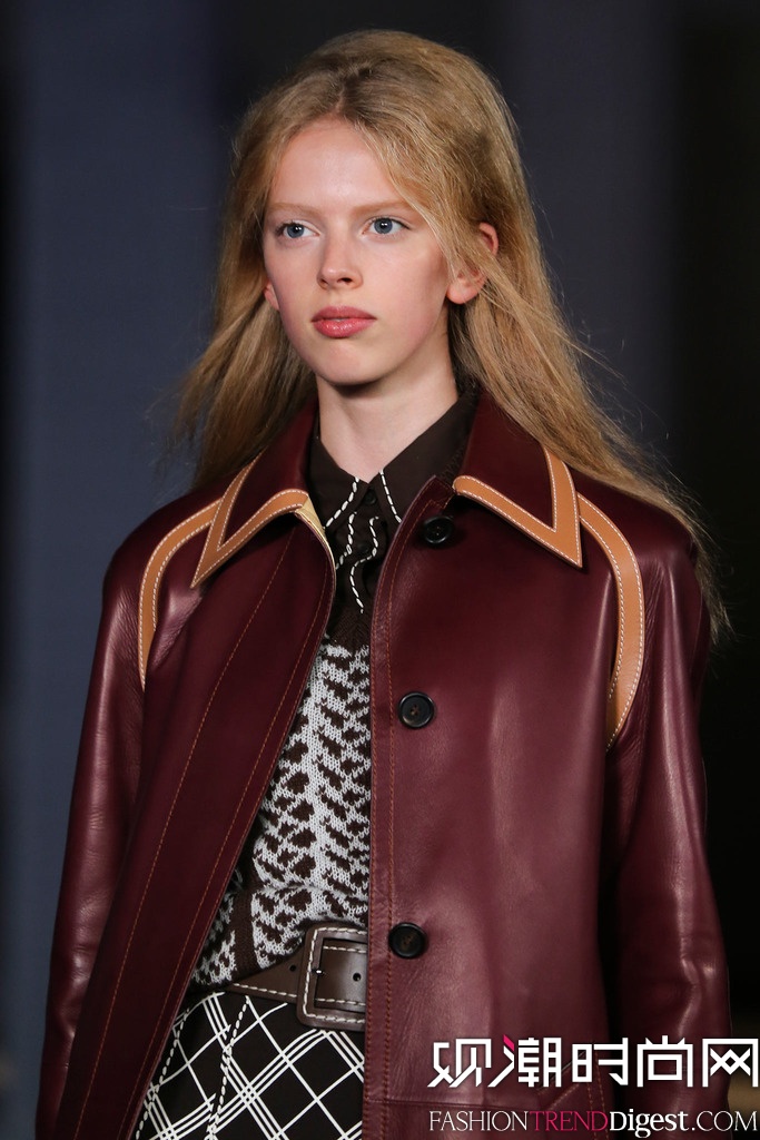 Prada 2015mbDƬ
