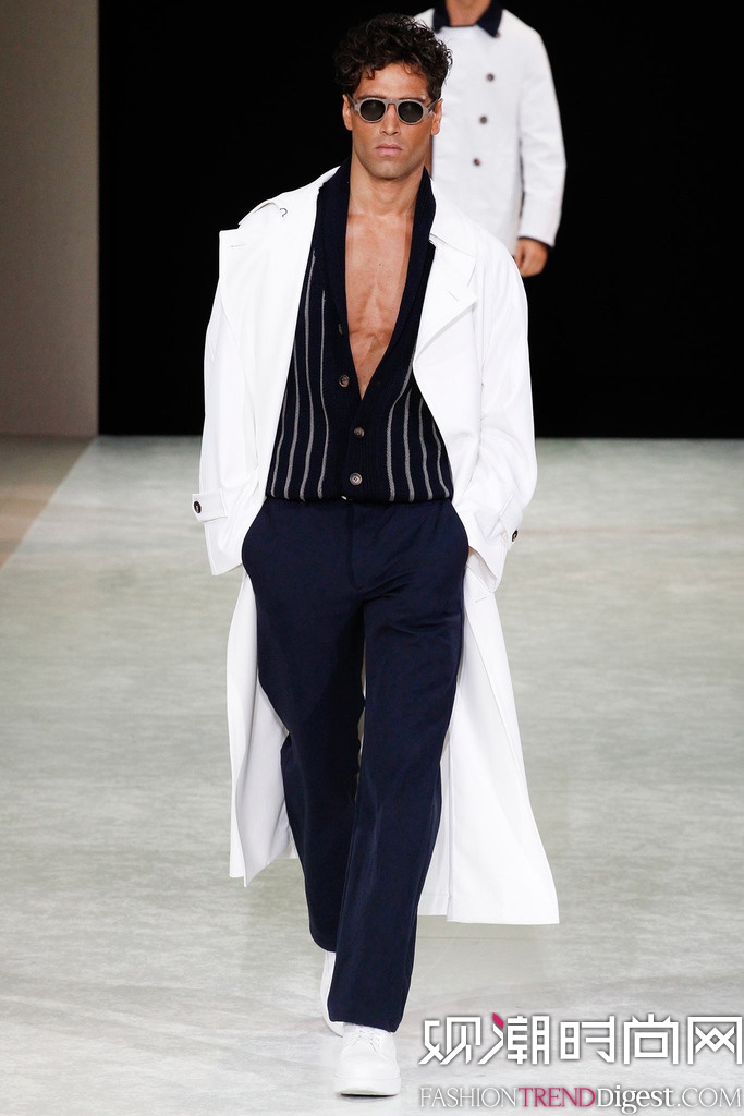 Giorgio Armani 2015mbDƬ