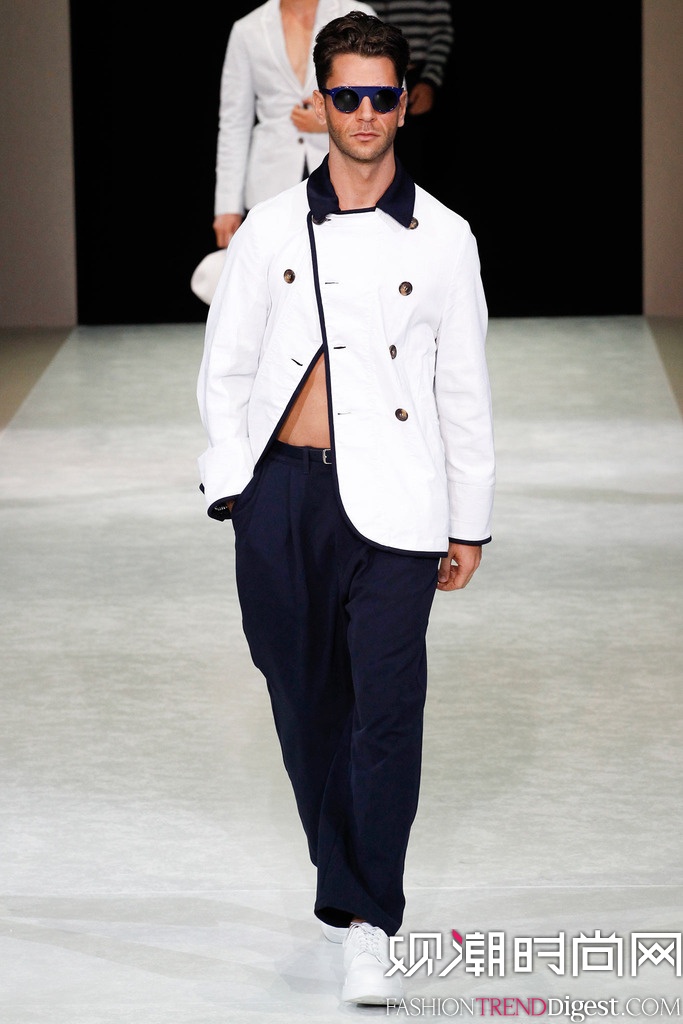 Giorgio Armani 2015mbDƬ