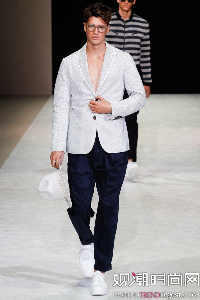 Giorgio Armani 2015mbDƬ