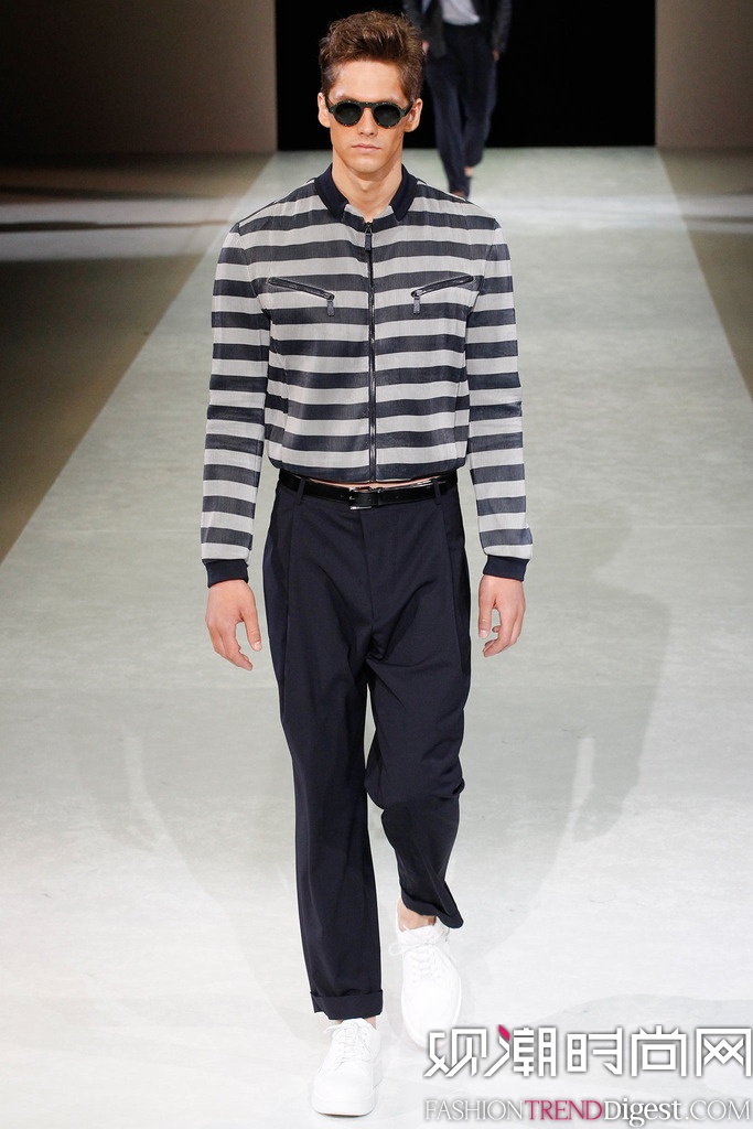 Giorgio Armani 2015mbDƬ