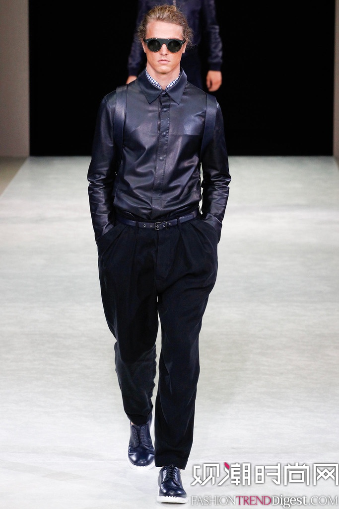 Giorgio Armani 2015mbDƬ