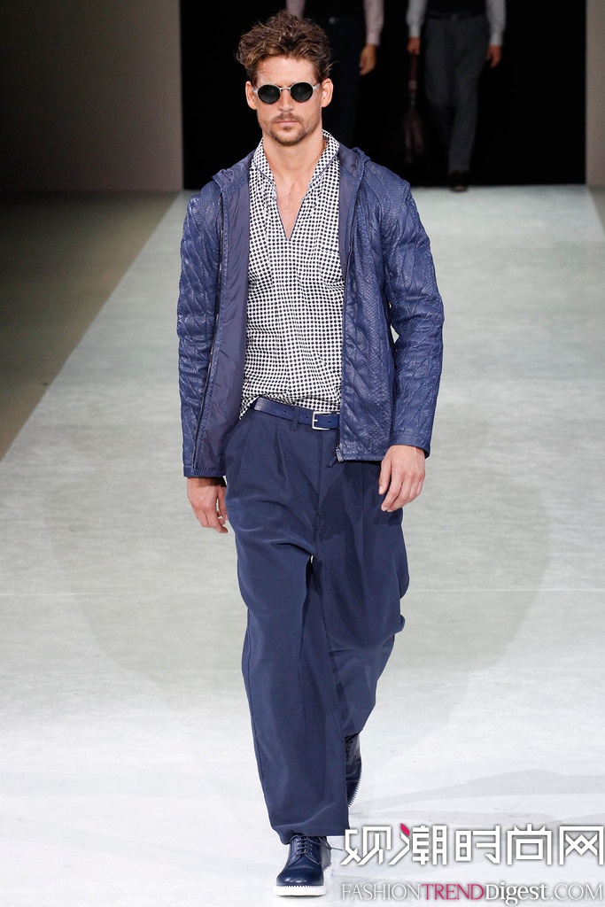 Giorgio Armani 2015mbDƬ