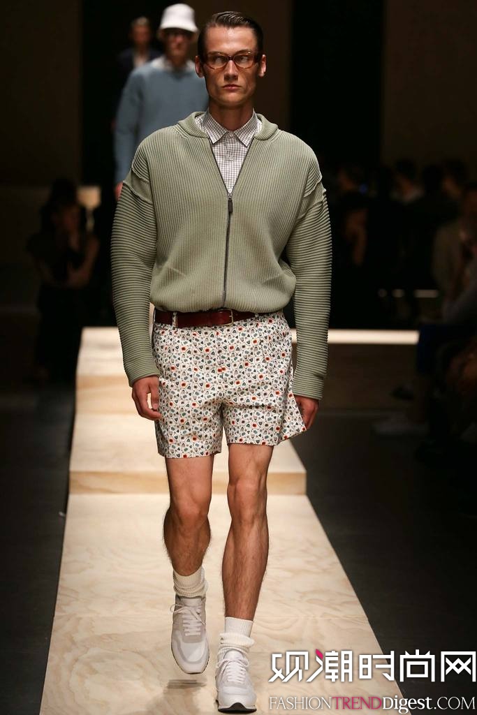 Canali 2015mbDƬ