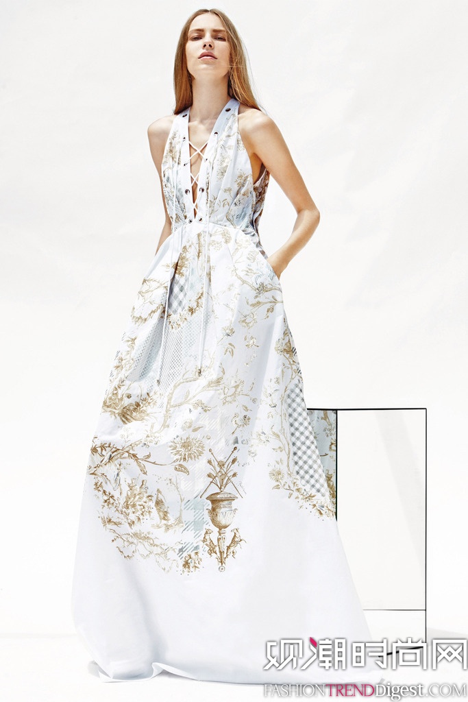 Roberto Cavalli 2015紺ŮbȼϵиDƬ
