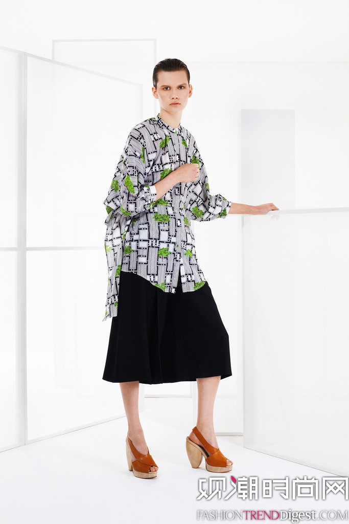 Chalayan 2015紺ŮװȼϵиͼƬ