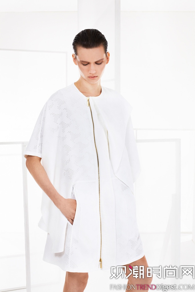 Chalayan 2015紺ŮװȼϵиͼƬ