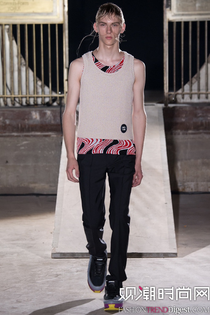 Raf Simons 2015İװ㳡ͼƬ