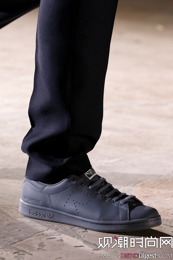 Raf Simons 2015İbDƬ