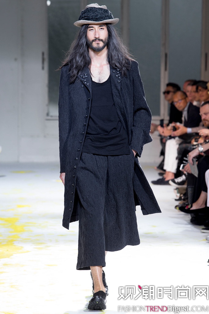 Yohji Yamamoto 2015İװ㳡ͼƬ