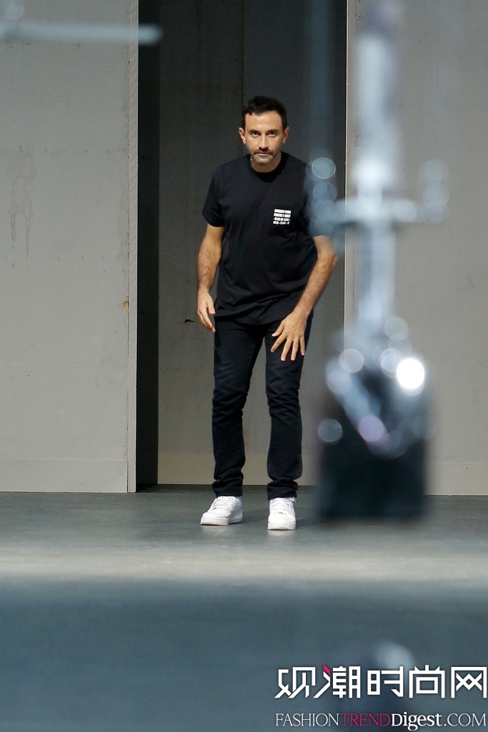 Givenchy 2015İbDƬ