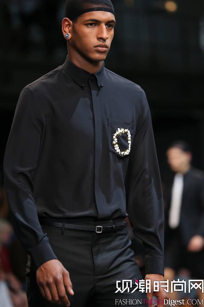 Givenchy 2015İbDƬ
