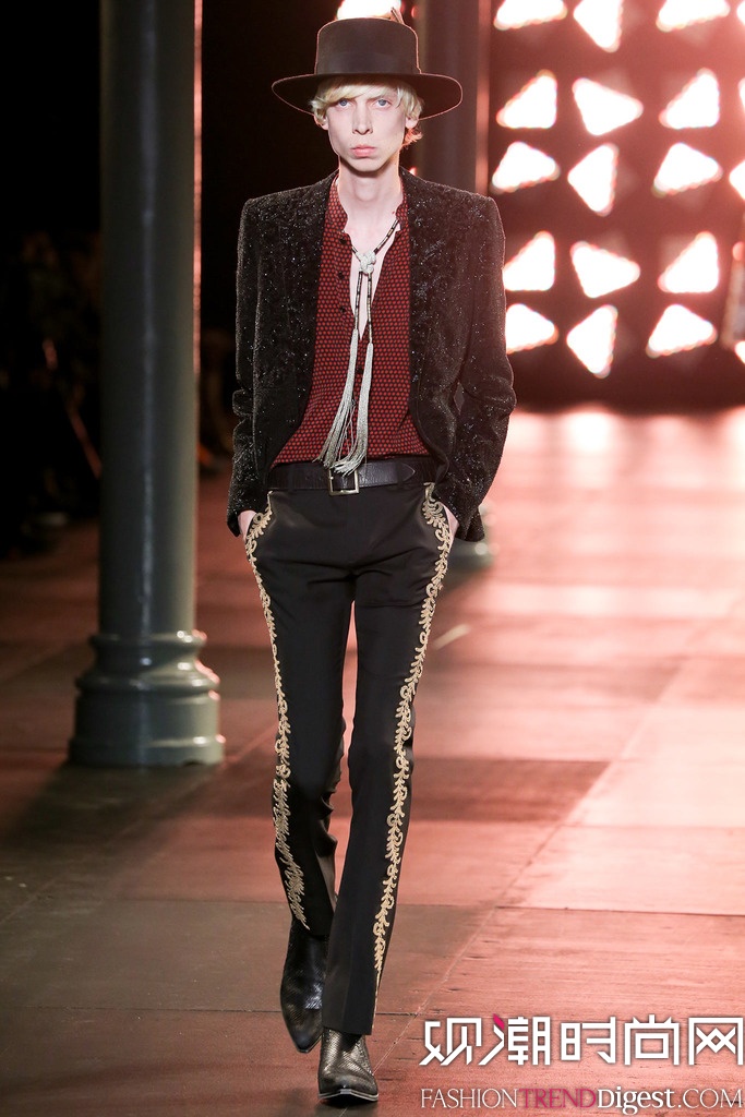 Saint Laurent 2015İbDƬ
