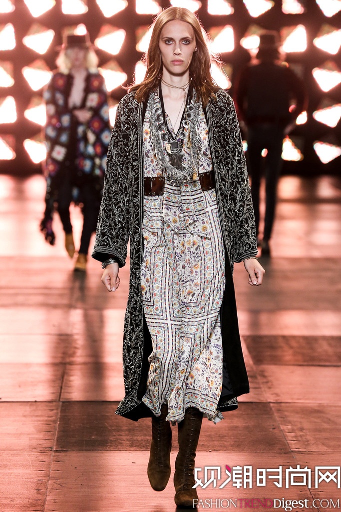Saint Laurent 2015İbDƬ