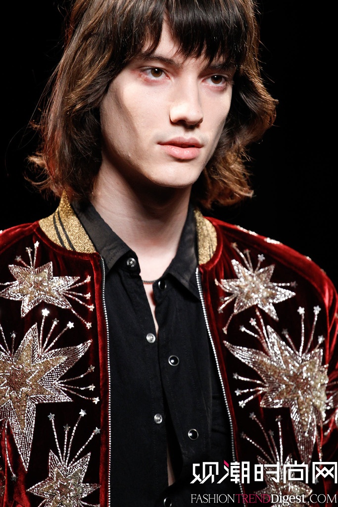 Saint Laurent 2015İbDƬ