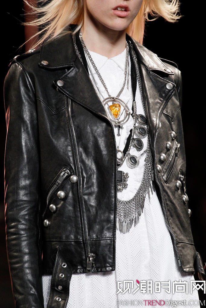 Saint Laurent 2015İbDƬ