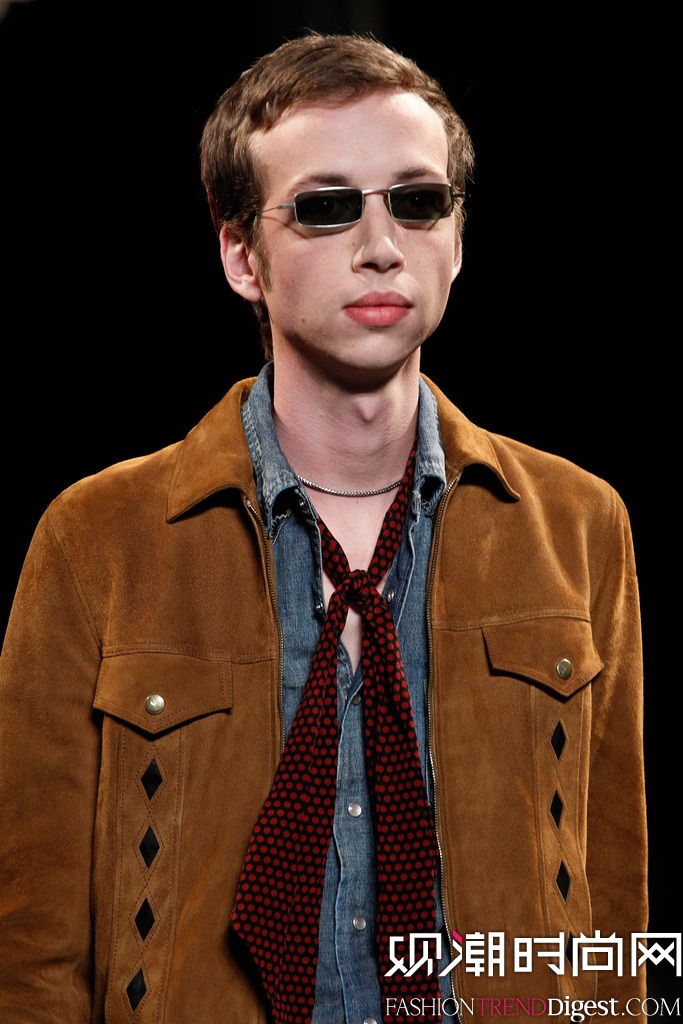 Saint Laurent 2015İbDƬ