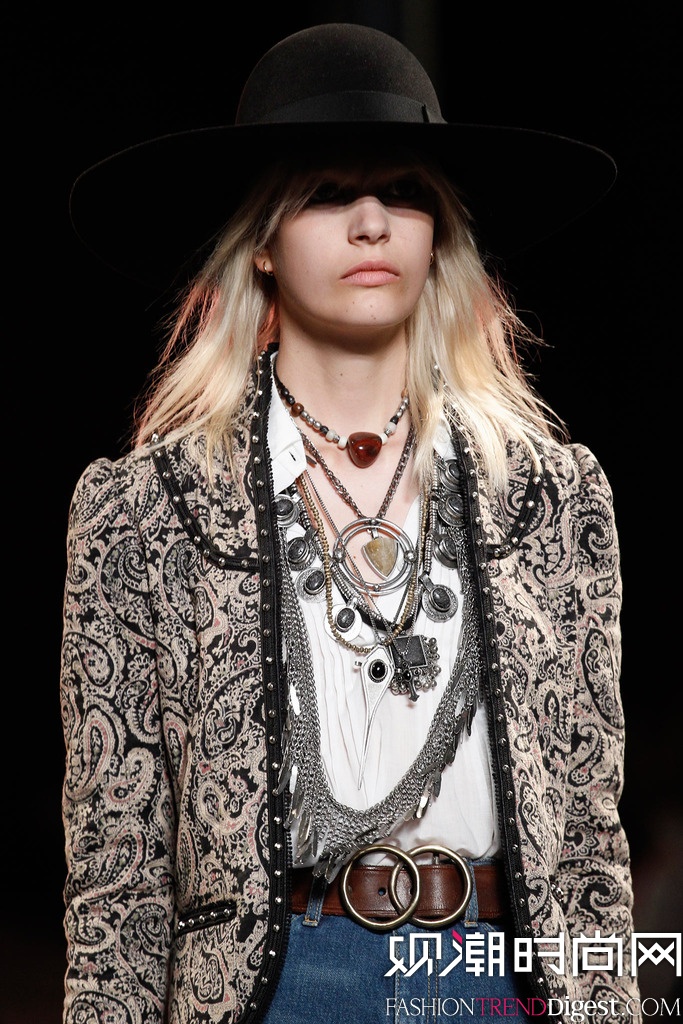 Saint Laurent 2015İbDƬ