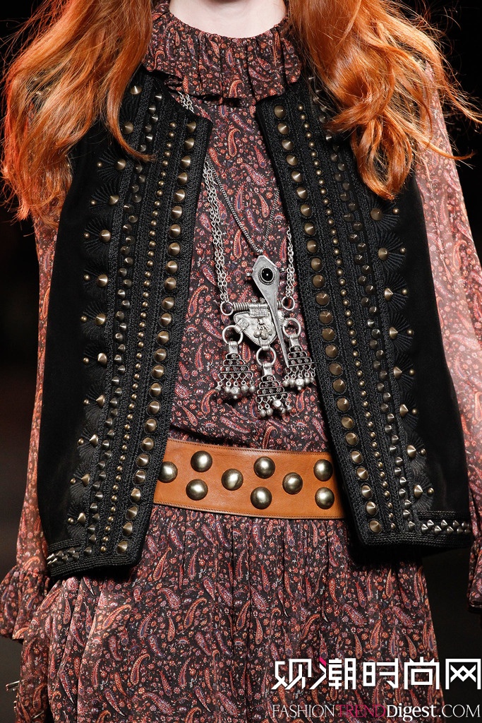 Saint Laurent 2015İbDƬ