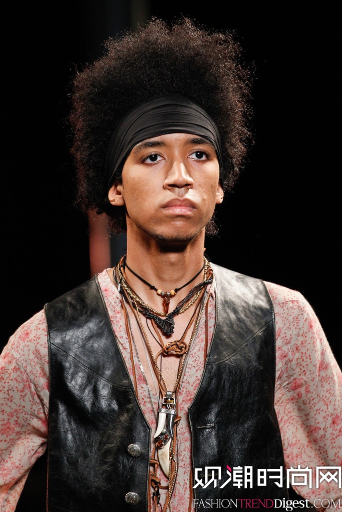 Saint Laurent 2015İbDƬ