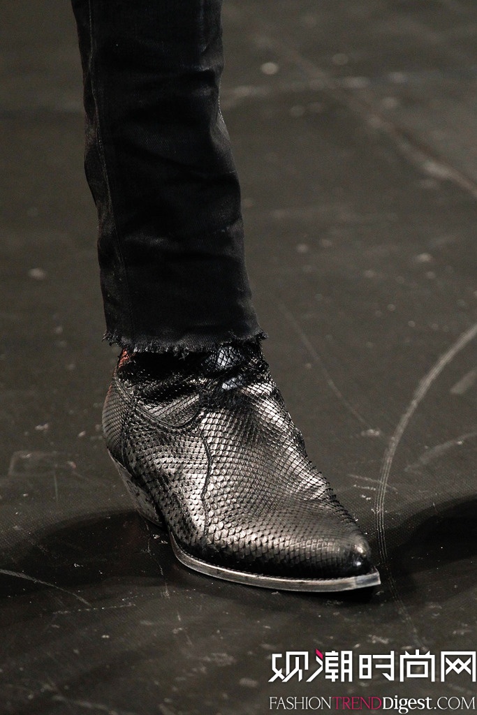 Saint Laurent 2015İbDƬ