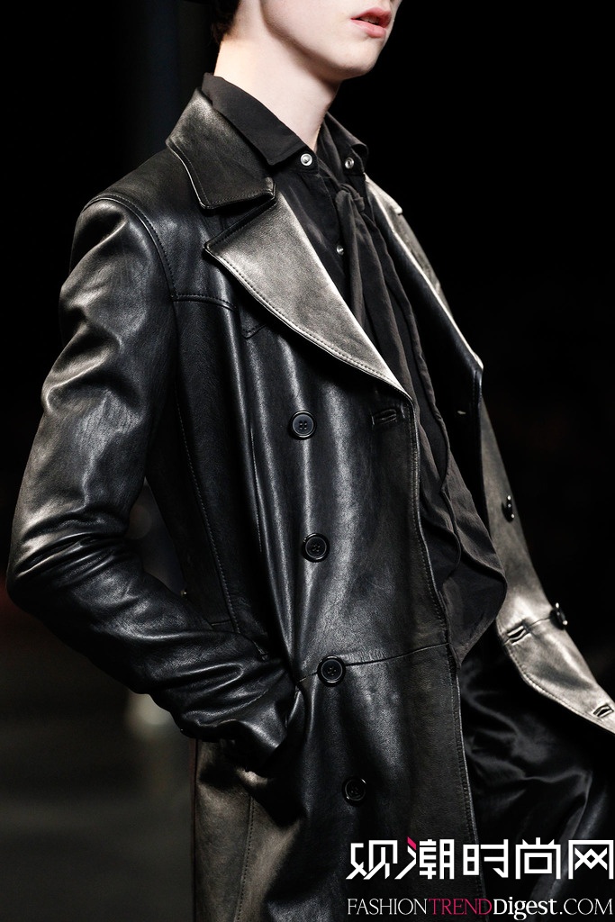 Saint Laurent 2015İbDƬ