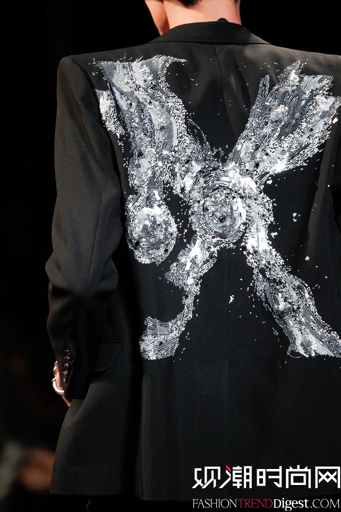 Saint Laurent 2015İbDƬ