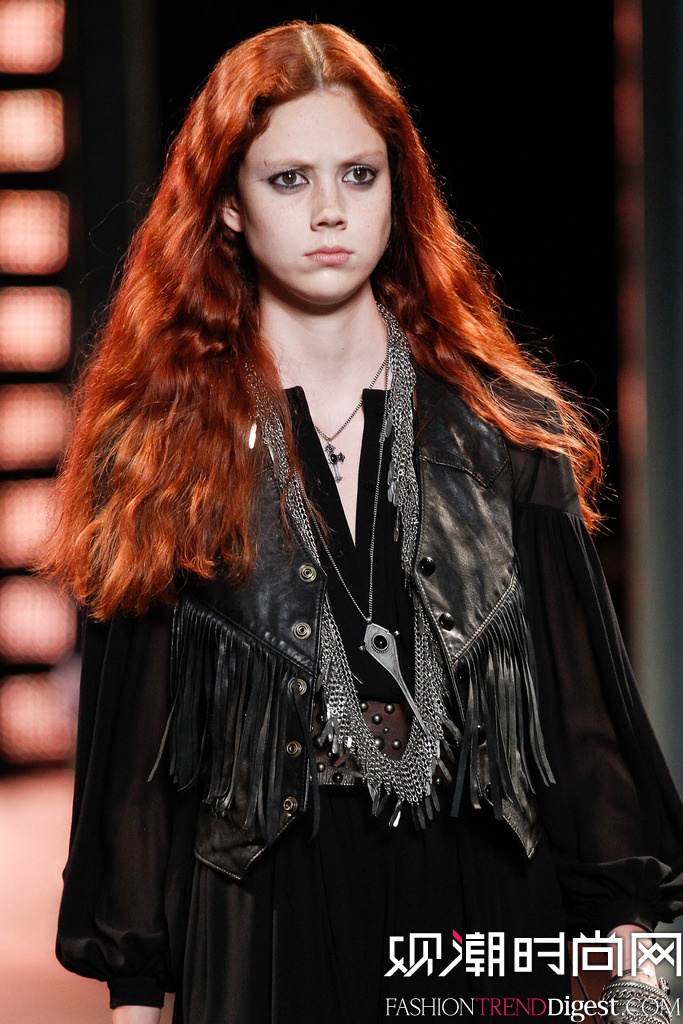 Saint Laurent 2015İbDƬ