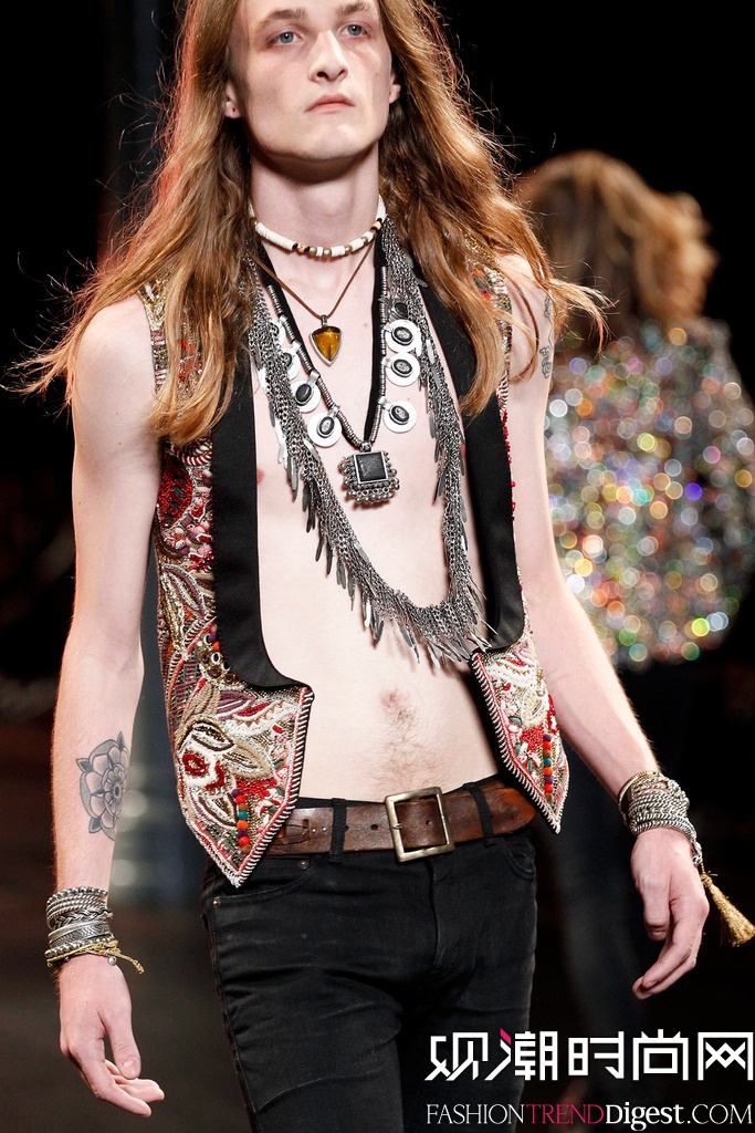 Saint Laurent 2015İbDƬ