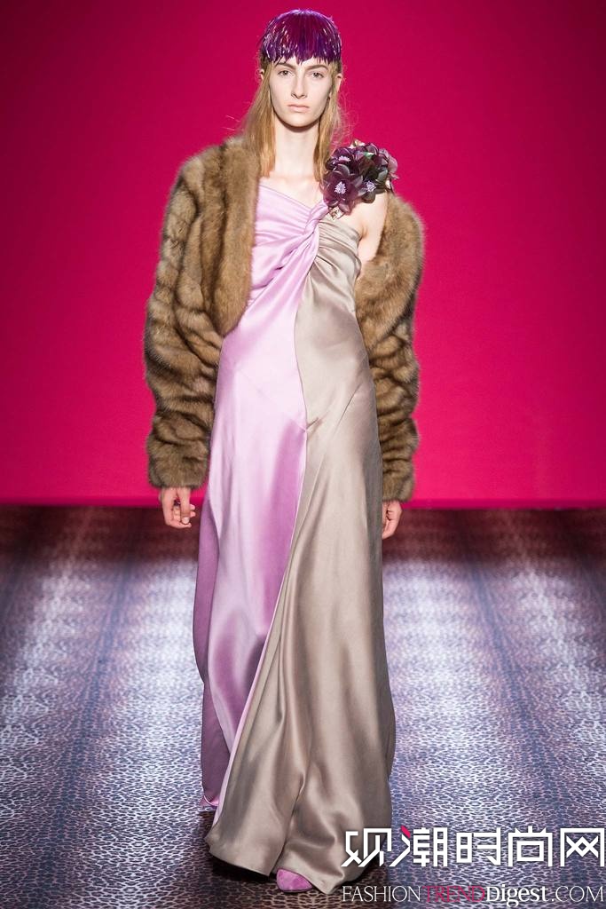 Schiaparelli 2014ﶬʱװܸ߶㳡ͼƬ