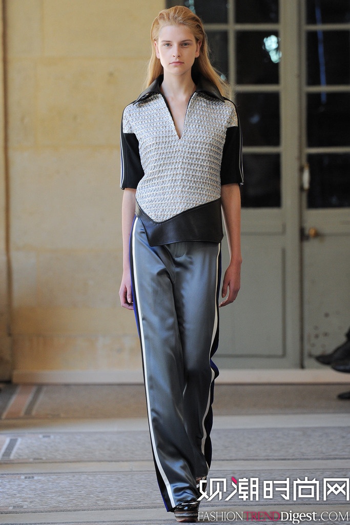 Bouchra Jarrar 2014ﶬʱװܸ߶㳡ͼƬ