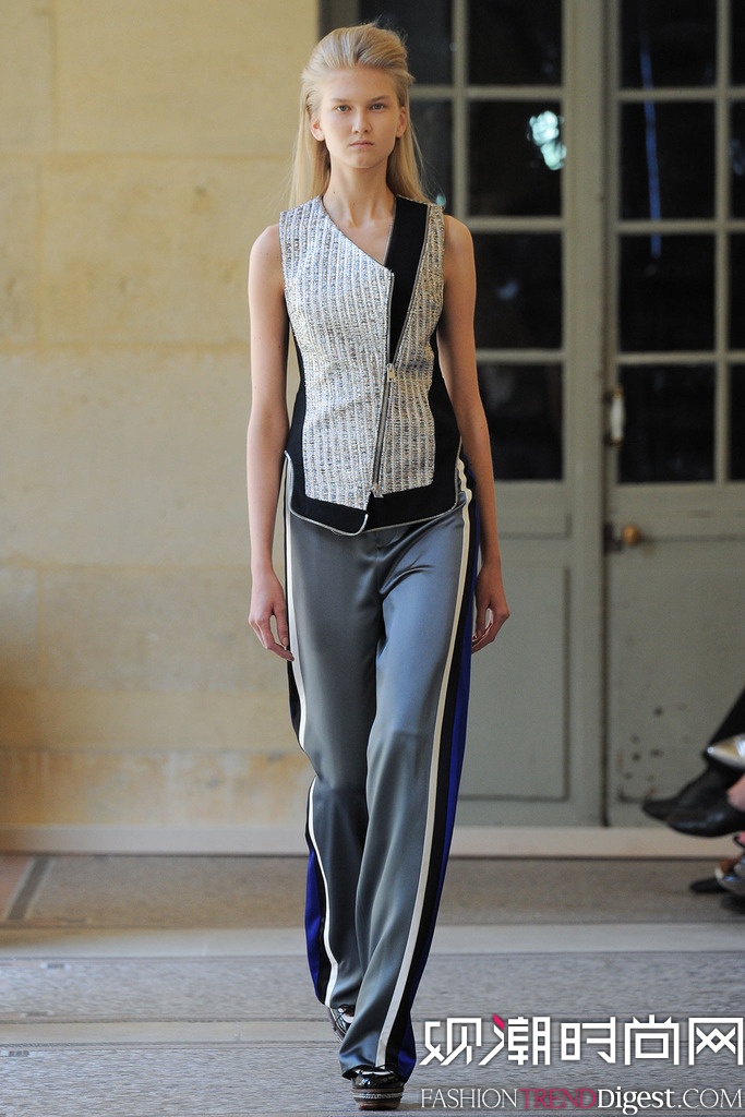 Bouchra Jarrar 2014ﶬʱװܸ߶㳡ͼƬ