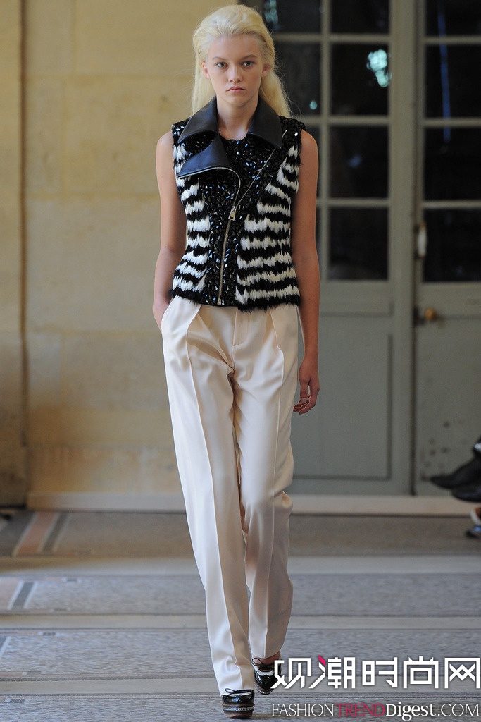 Bouchra Jarrar 2014ﶬʱװܸ߶㳡ͼƬ