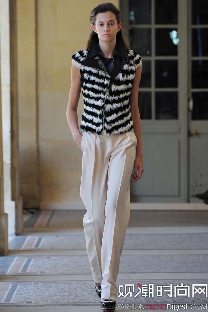 Bouchra Jarrar 2014ﶬʱװܸ߶㳡ͼƬ