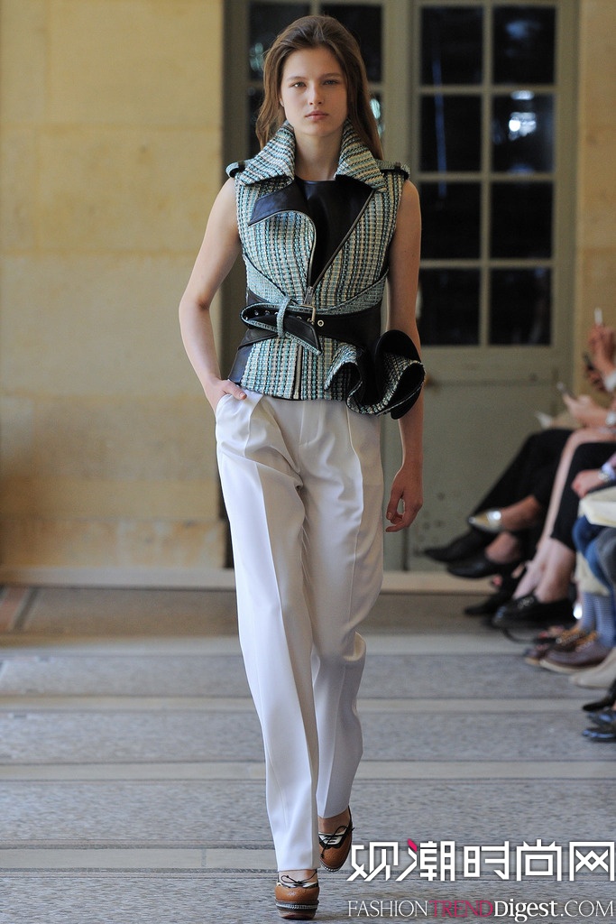 Bouchra Jarrar 2014ﶬʱװܸ߶㳡ͼƬ