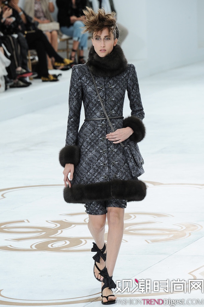 Chanel 2014ﶬʱװܸ߶㳡ͼƬ