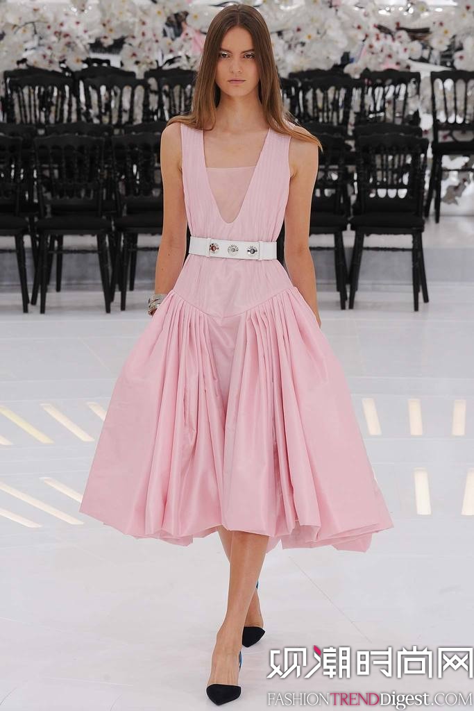 Christian Dior 2014ﶬʱװܸ߶㳡ͼƬ