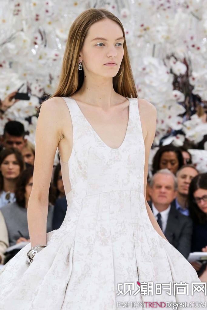 Christian Dior 2014ﶬʱװܸ߶㳡ͼƬ