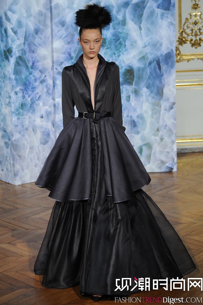 Alexis Mabille 2014ﶬʱװܸ߶㳡ͼƬ